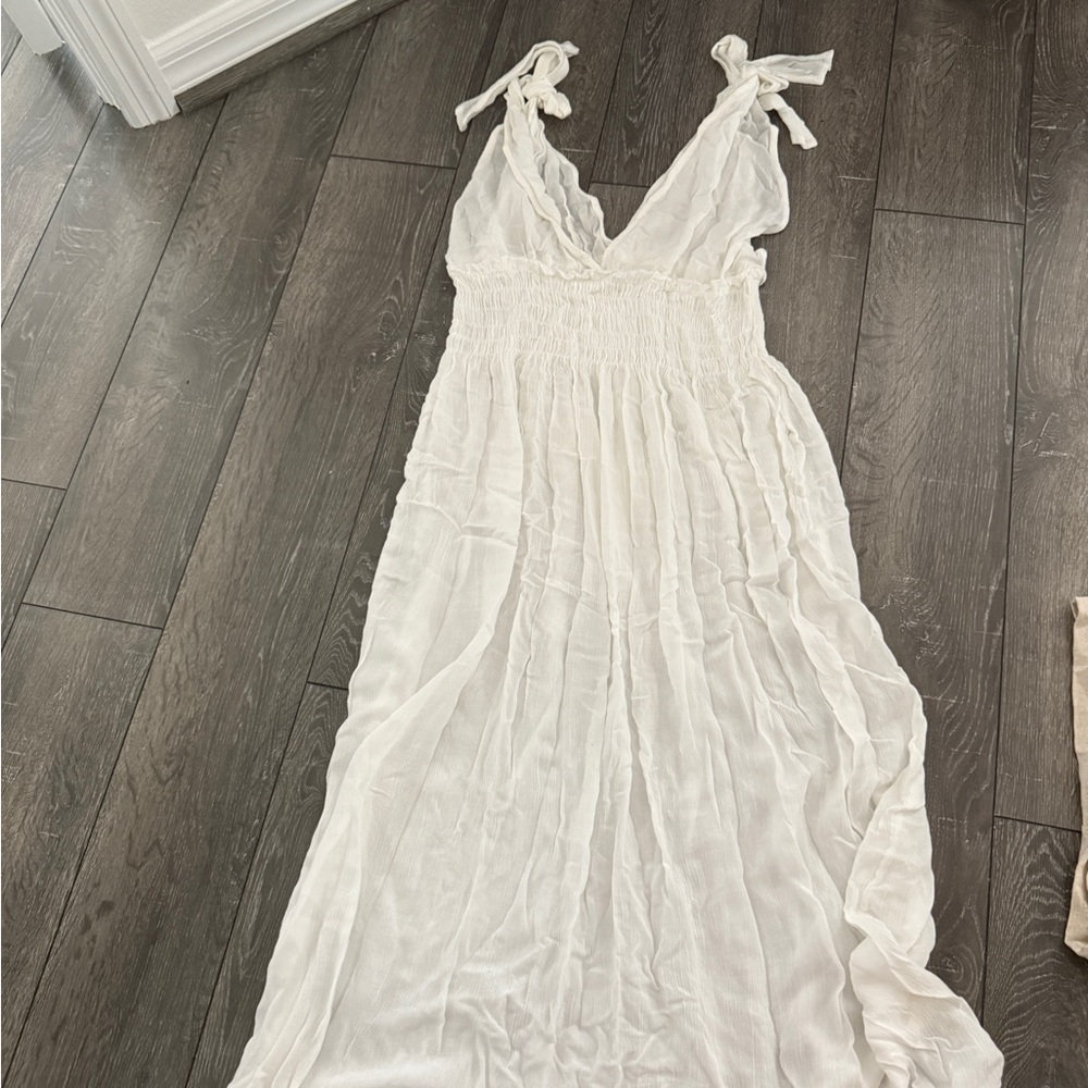 Chelsea & Violet Cream Maxi Dress